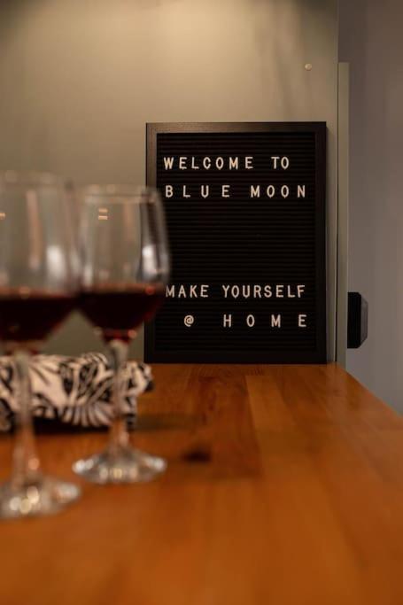 Blue Moon. Cozy Near Iulius Mall *