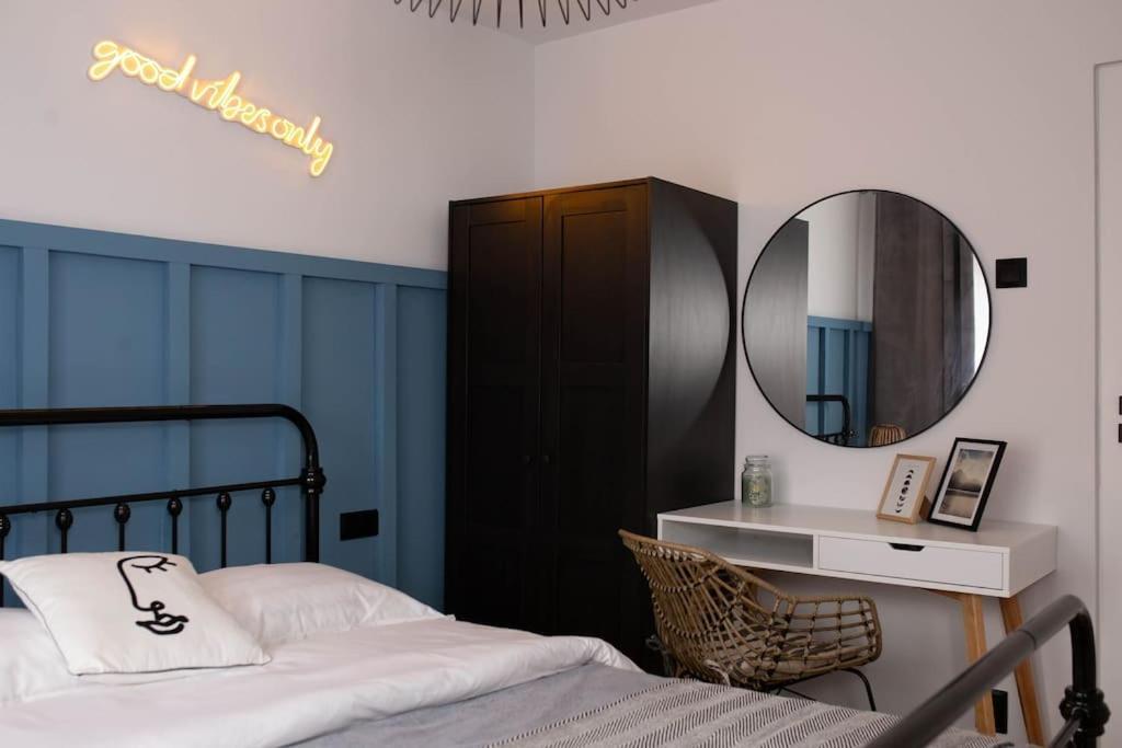 Blue Moon. Cozy Near Iulius Mall Apartment